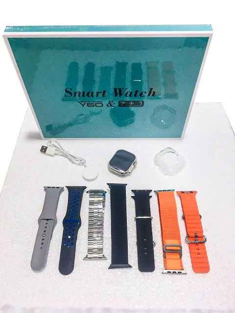 Y60 ULTRA 7 IN 1 Smart Watch (Random color)